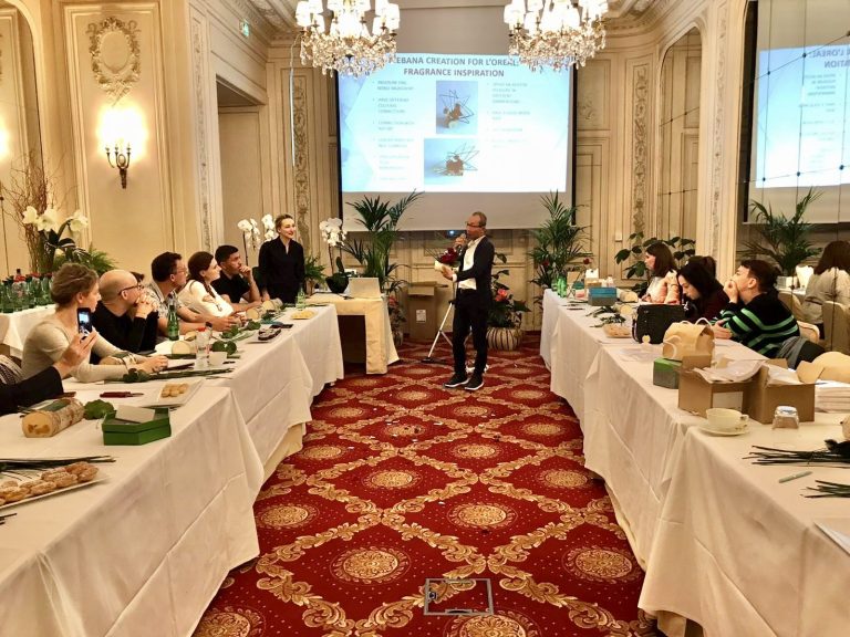 Workshop Ikebana Ikenobo L'Oréal Luxe Place Vendôme Atelier Ikebana Ikenobo professeur MAI VAN Thai Thomas L'Oréal Luxe Place Vendôme Paris